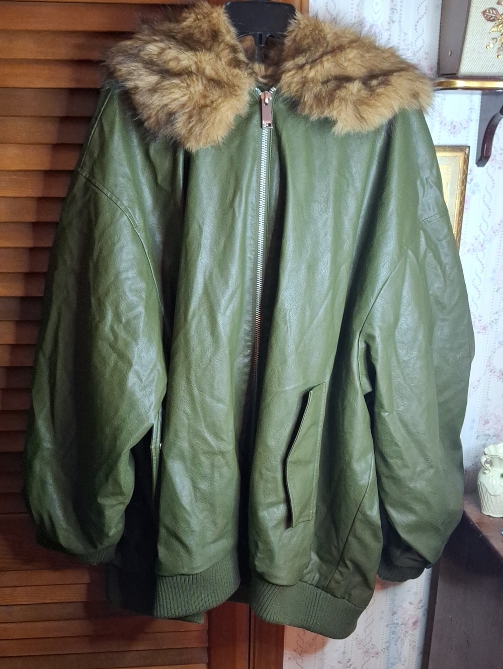 Ashley Graham 4X Pleather Green Lined Jacket Faux Fur NWOT